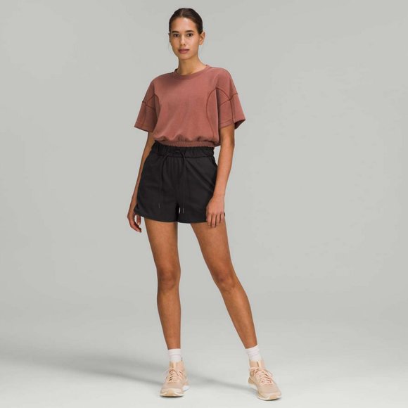 Lululemon Stretch Luxtreme High-Rise Short 3.5" - Size 10 - Picture 2 of 5